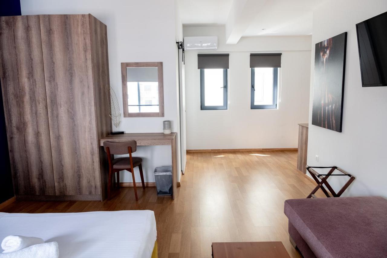 Acropolis Plaza Smart Suites Athen Exterior foto